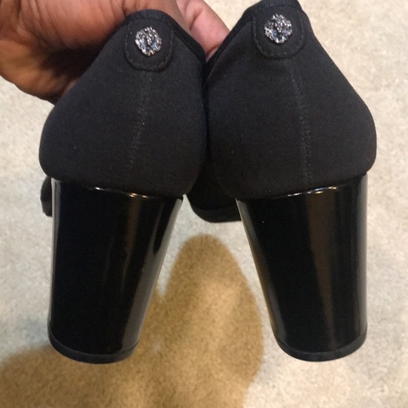 Anne Klein Black iFlex “Carole” Women’s Block Patent Look Heel Fabric Shoes-11 - Picture 8 of 11